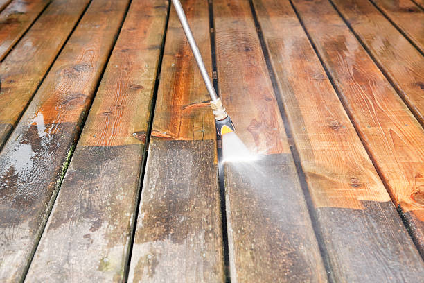 Why Choose Our Certified Pressure Washing Experts for Your Project Needs in Rossford, OH?